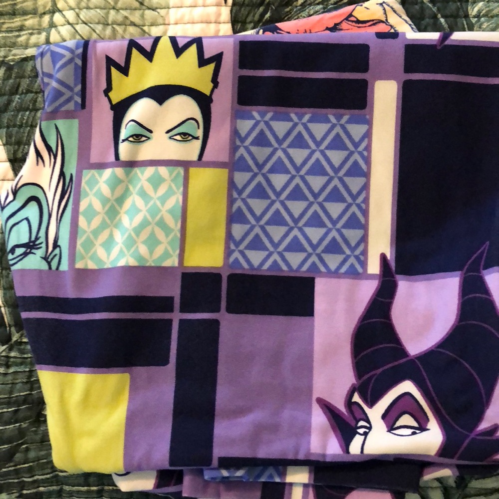LULAROE Disney leggings